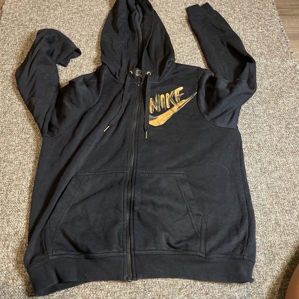 Nike sweater